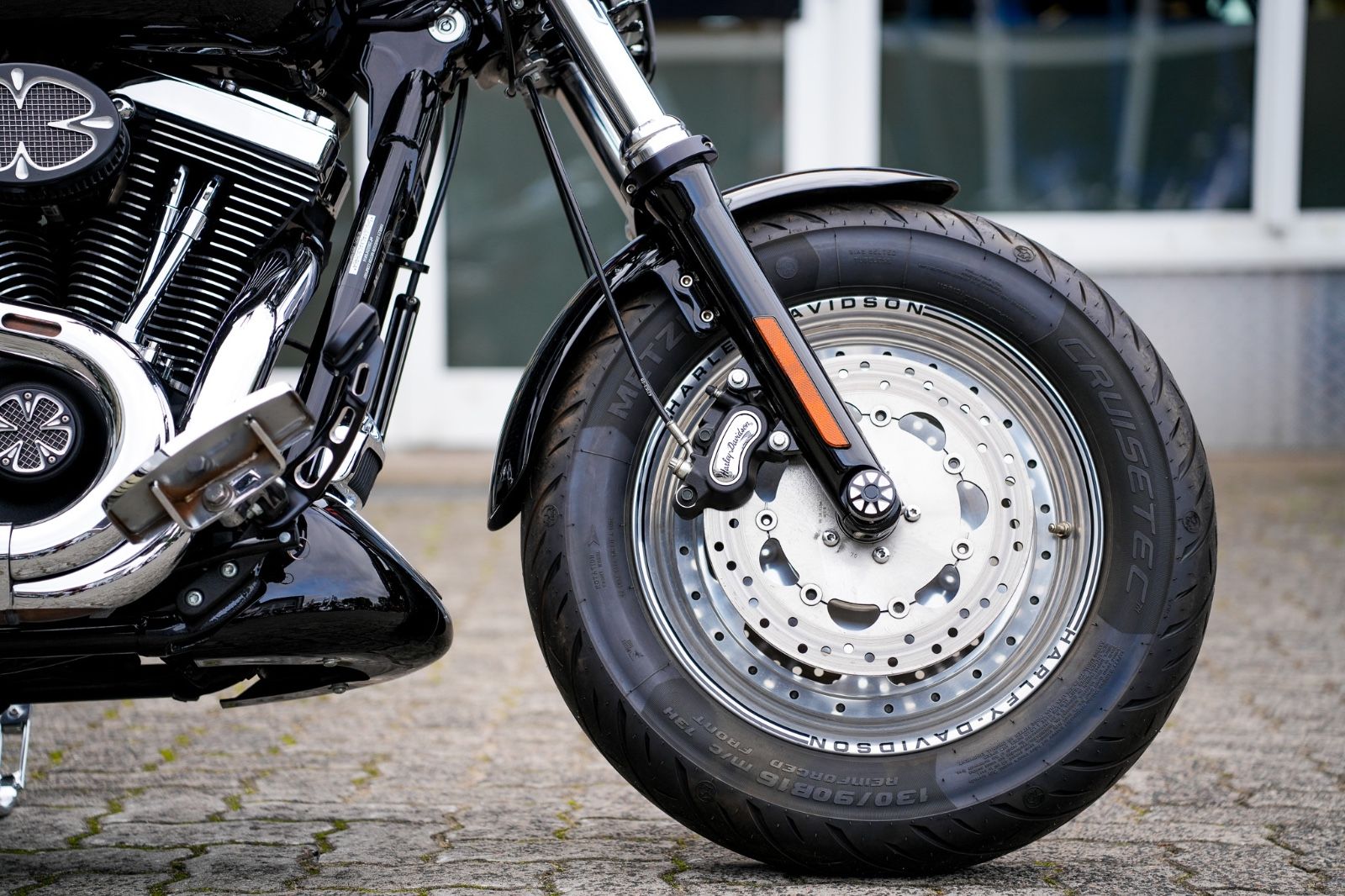 Fahrzeugabbildung Harley-Davidson FXDF Dyna Fat Bob Twin Cam 96 - Remus - 1. Hand