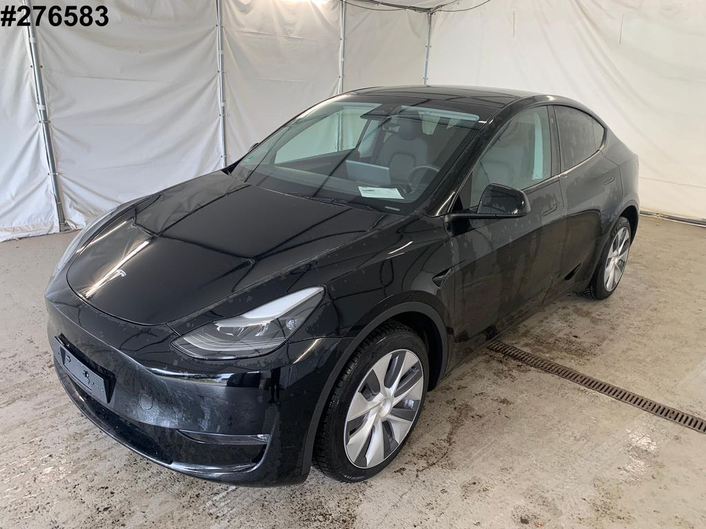 Image of Tesla Model Y