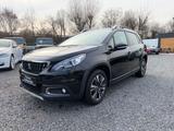 Peugeot 2008 Allure+AUTOM+NAVI+KLIMATRONIK+ - Peugeot 2008: Kleinwagen