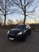 Porsche Cayenne 3.0 Diesel Checkhefthepflegt