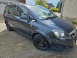 Opel Zafira 1.8 Family Family