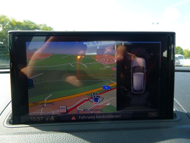 Fahrzeugabbildung Audi A3 Sportback 30 TFSI >NAVI/LED/Sitzheiz/PDC<