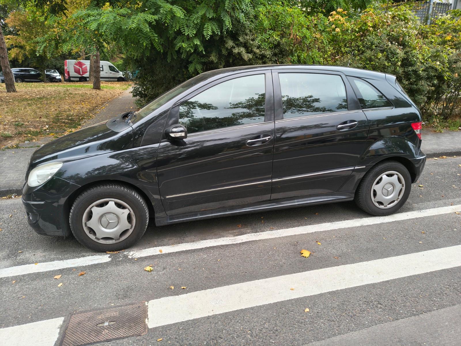 Mercedes-Benz B170 2006 — photo 8