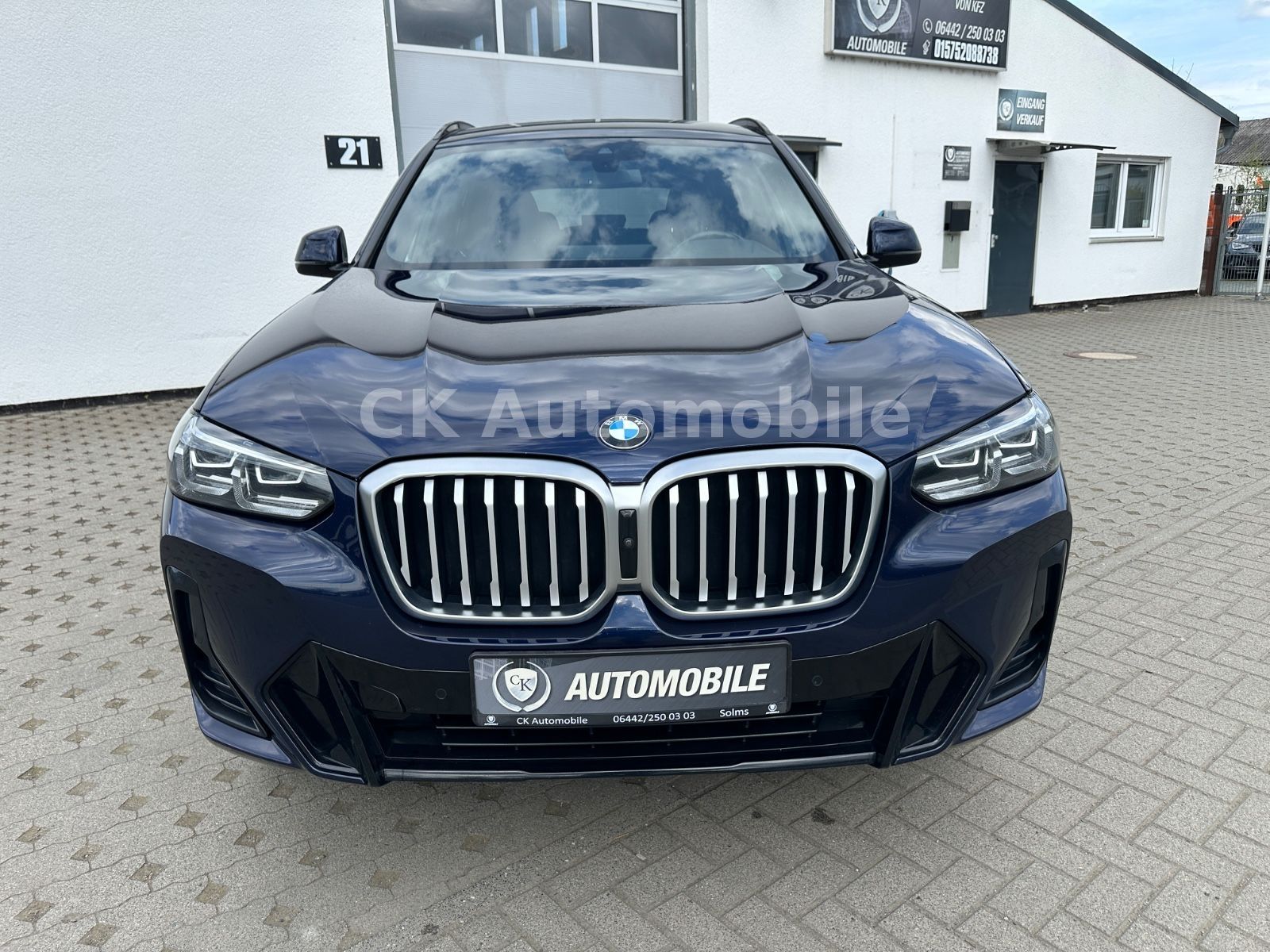 Fahrzeugabbildung BMW X3 xDrive 30i M-Sport/Navi/LED/ACC/360°Kam/AHK