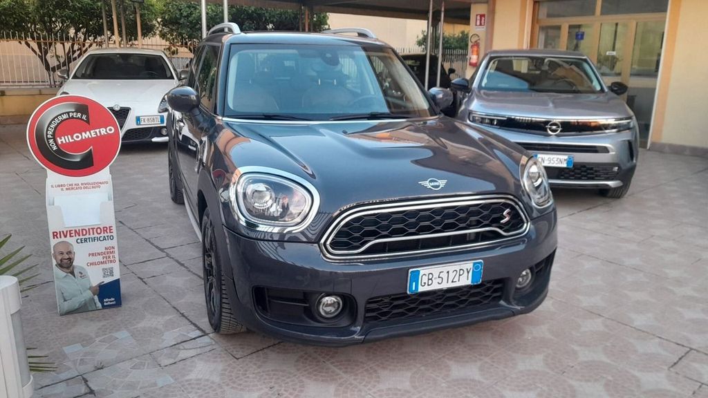 Image of MINI Countryman S (Cooper)