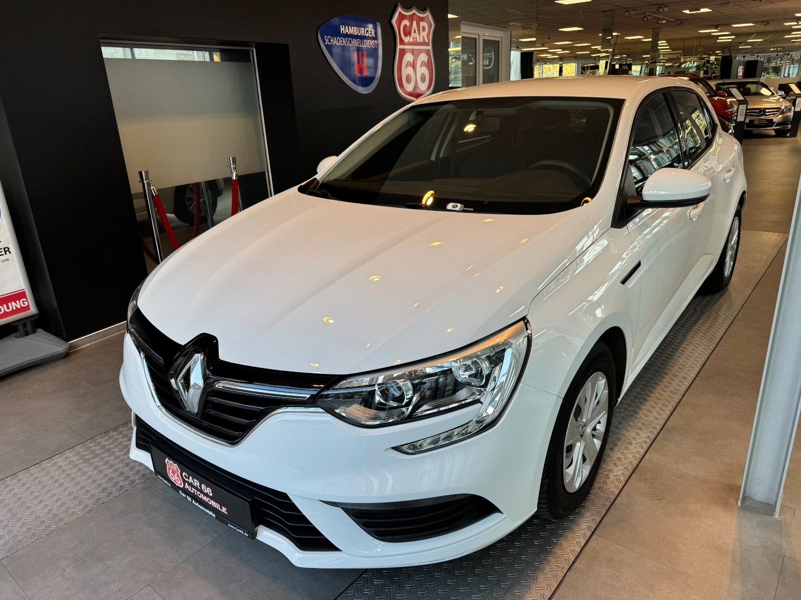 RENAULT Megane