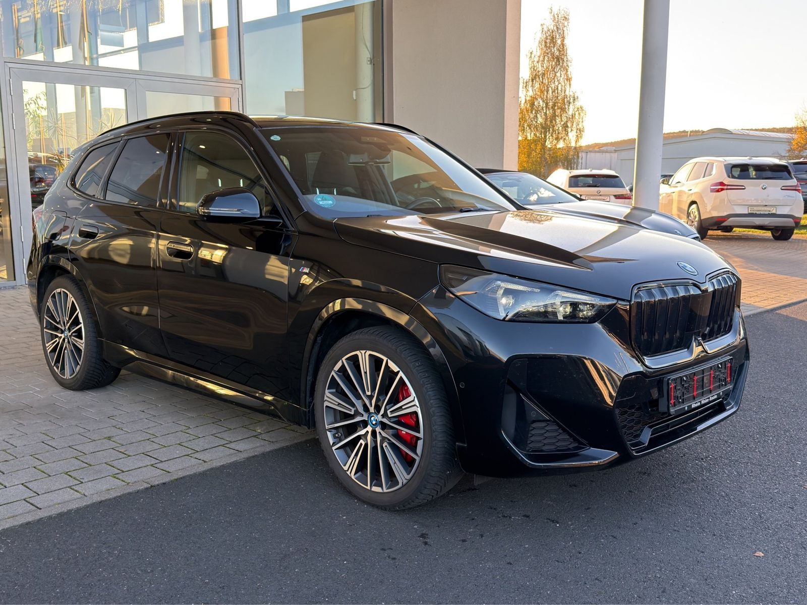 BMW iX1 xDrive30 M Sport HUD.Hifi H/K.elek.Sitze.SH imagem 2