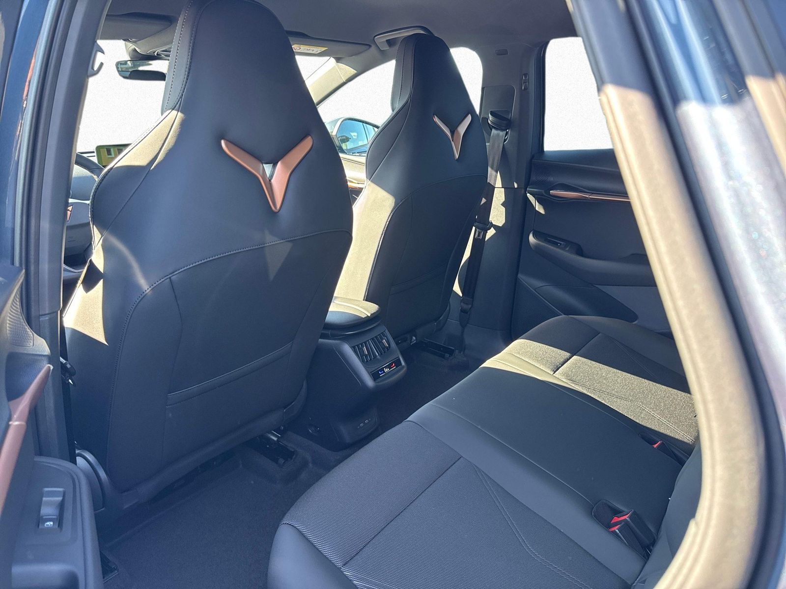 Cupra Tavascan - Bild 13