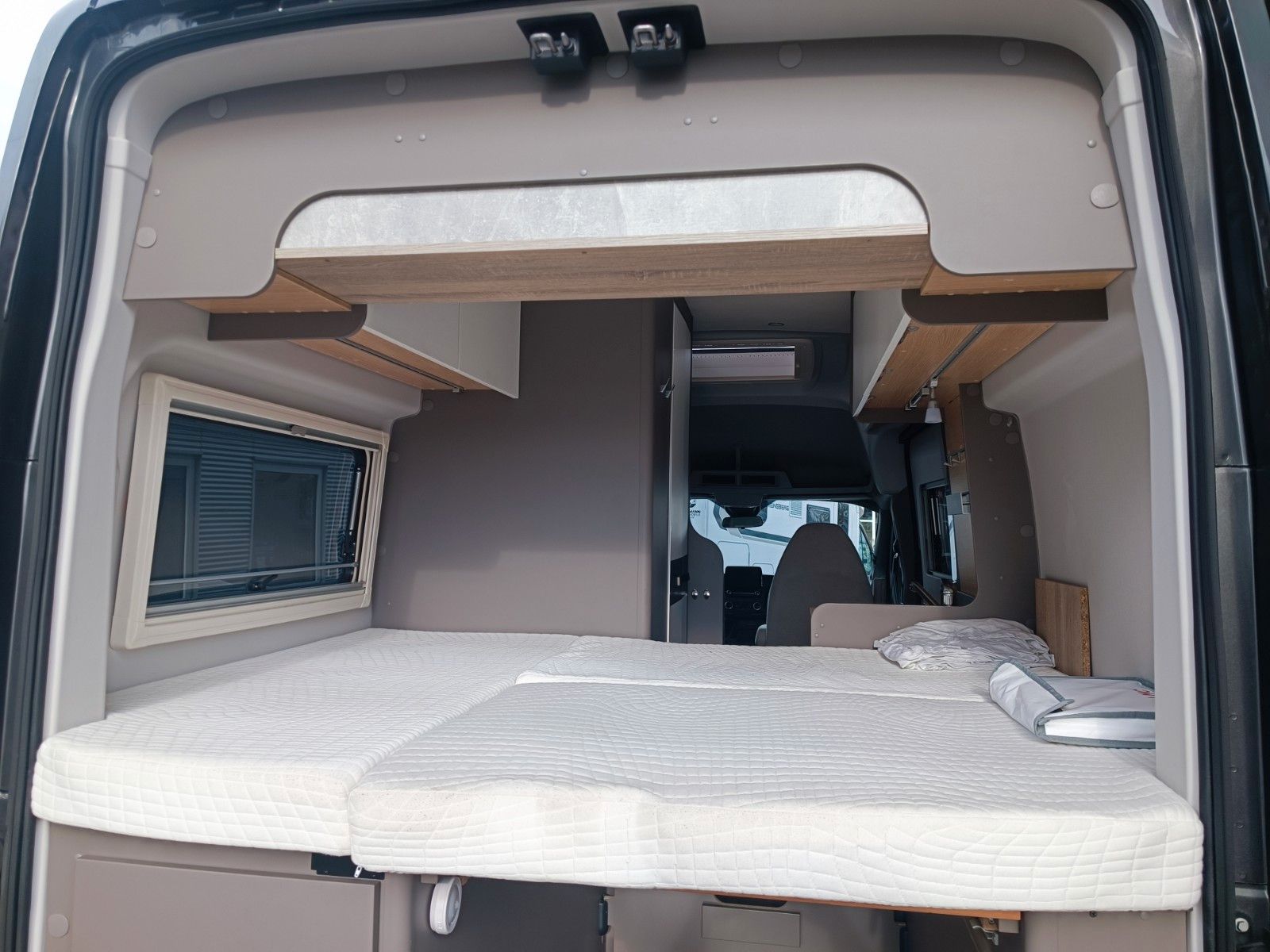 Fahrzeugabbildung LMC Innovan 590 New Edition *Bi-Xenon*ACC*Markise