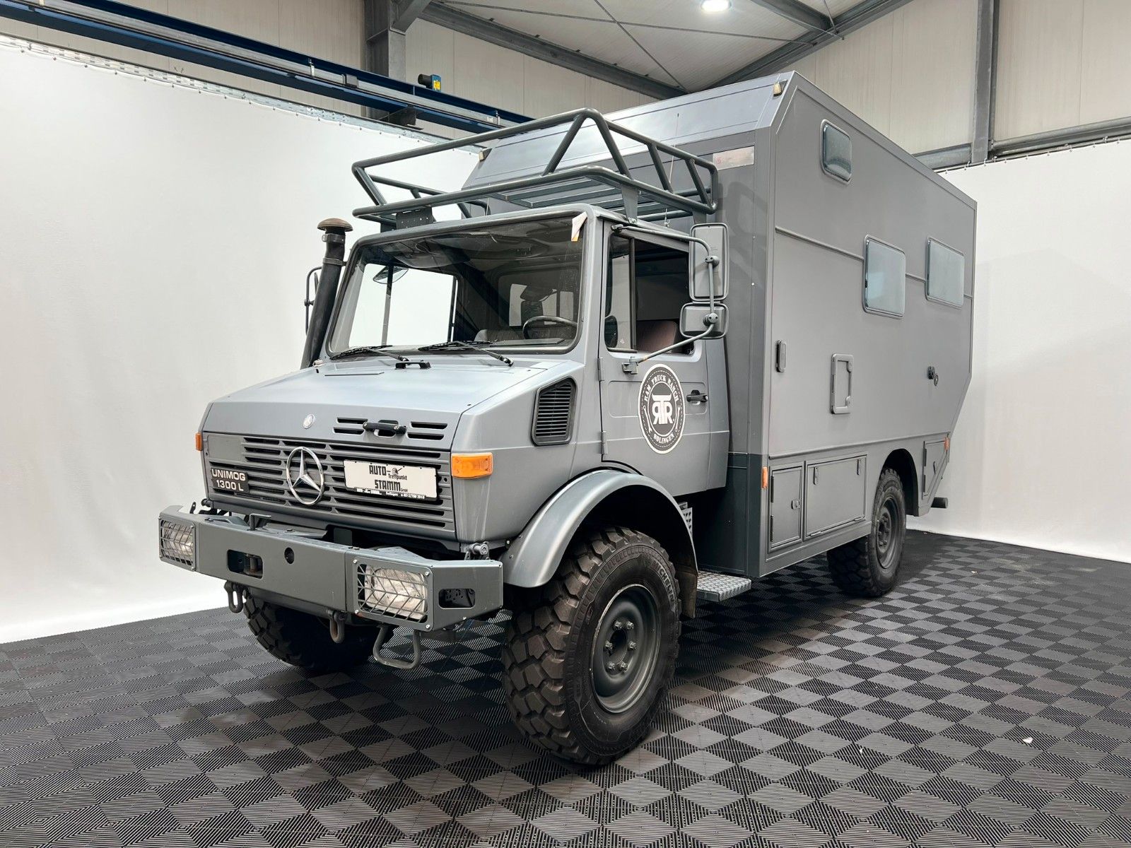 Fahrzeugabbildung Mercedes-Benz Unimog 1300L - Expeditionsmobil