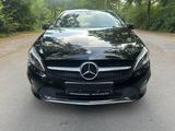 Mercedes-Benz A 200 Urban LED Panoramadach Super Optik - Mercedes-Benz A-Class: Schwarz