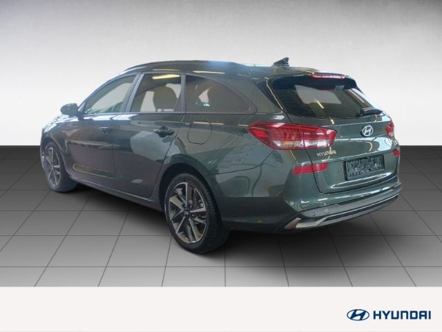 Fahrzeugabbildung Hyundai i30 FL Kombi (MY25) 1.0 T-GDI (100 PS) 7-DCT 2WD
