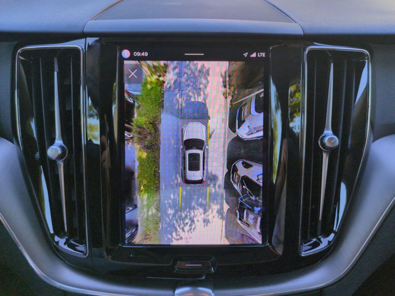 Volvo XC60 B4 (Benzin) Momentum Pro 2WD - Tempo/360°