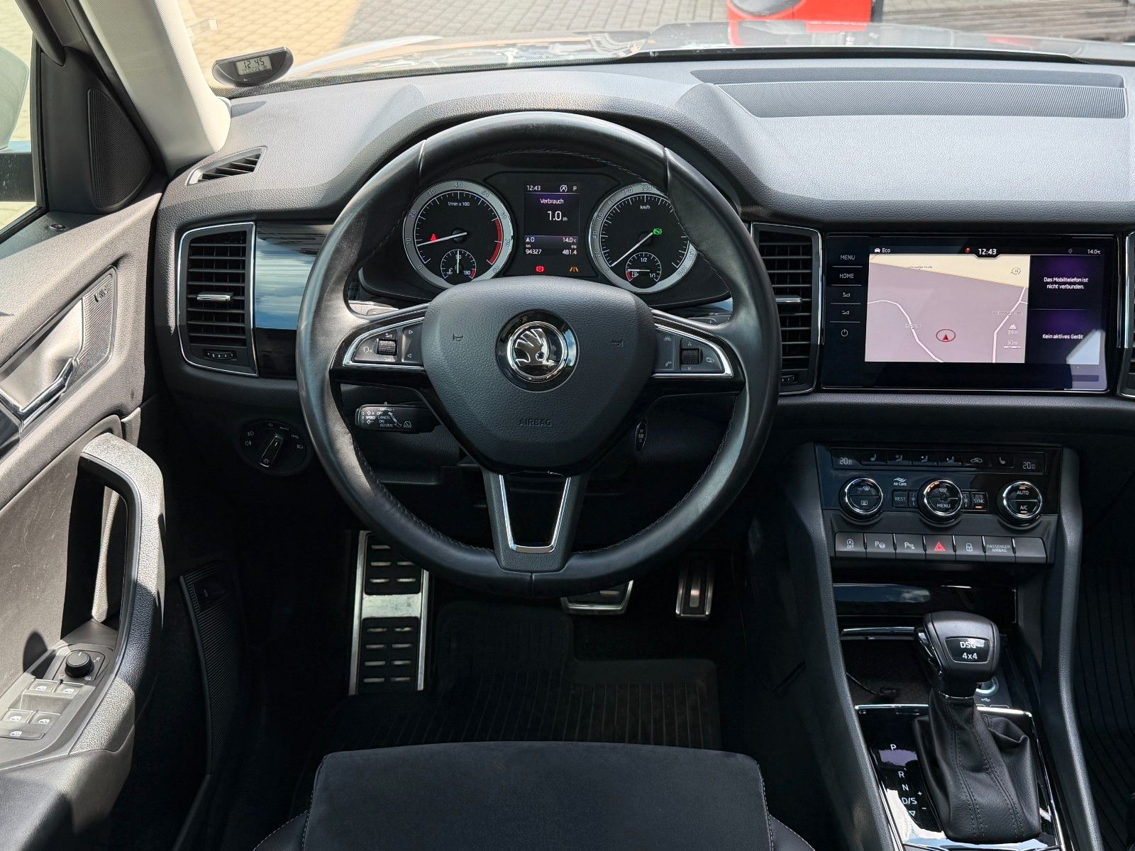 Fahrzeugabbildung SKODA Kodiaq 2.0 TSI Style *Pano*Standhzg*7Si*ACC*AHK*