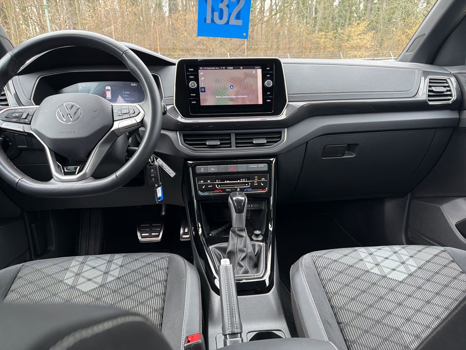 T-Cross R-Line TSi DSG Navi Matrix AZV