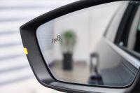 Skoda Superb 2.0 TDI *NAVI/SHZ/RFK/AHK/DSG*