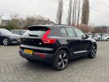 Volvo XC40 Recharge P8 AWD R-Design | SoH 90% | Navi | - Volvo XC40 mit Elektro-Antrieb