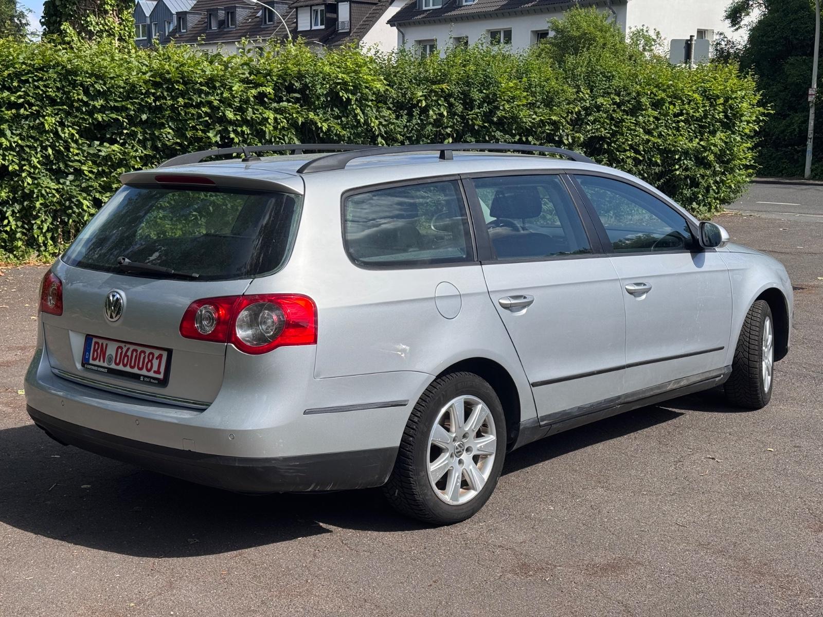 Volkswagen Passat 2006 — interior