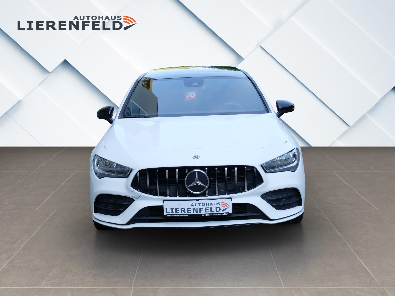 Mercedes-Benz CLA 180 AMG Line Automatik Panorama AHK