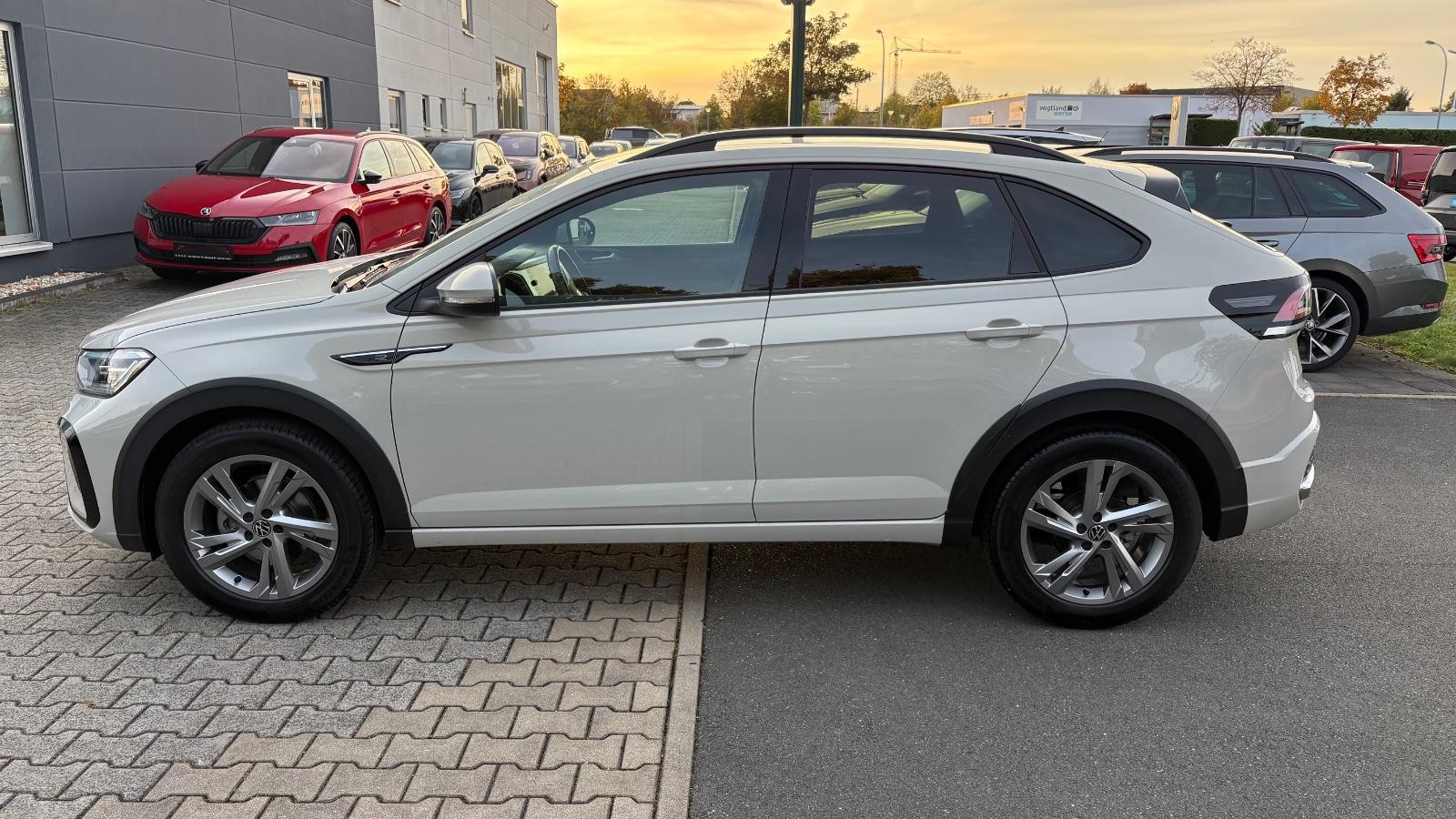 Volkswagen Taigo R-Line 1.5 TSI DSG MATRIX,NAVI,APP-CONNECT