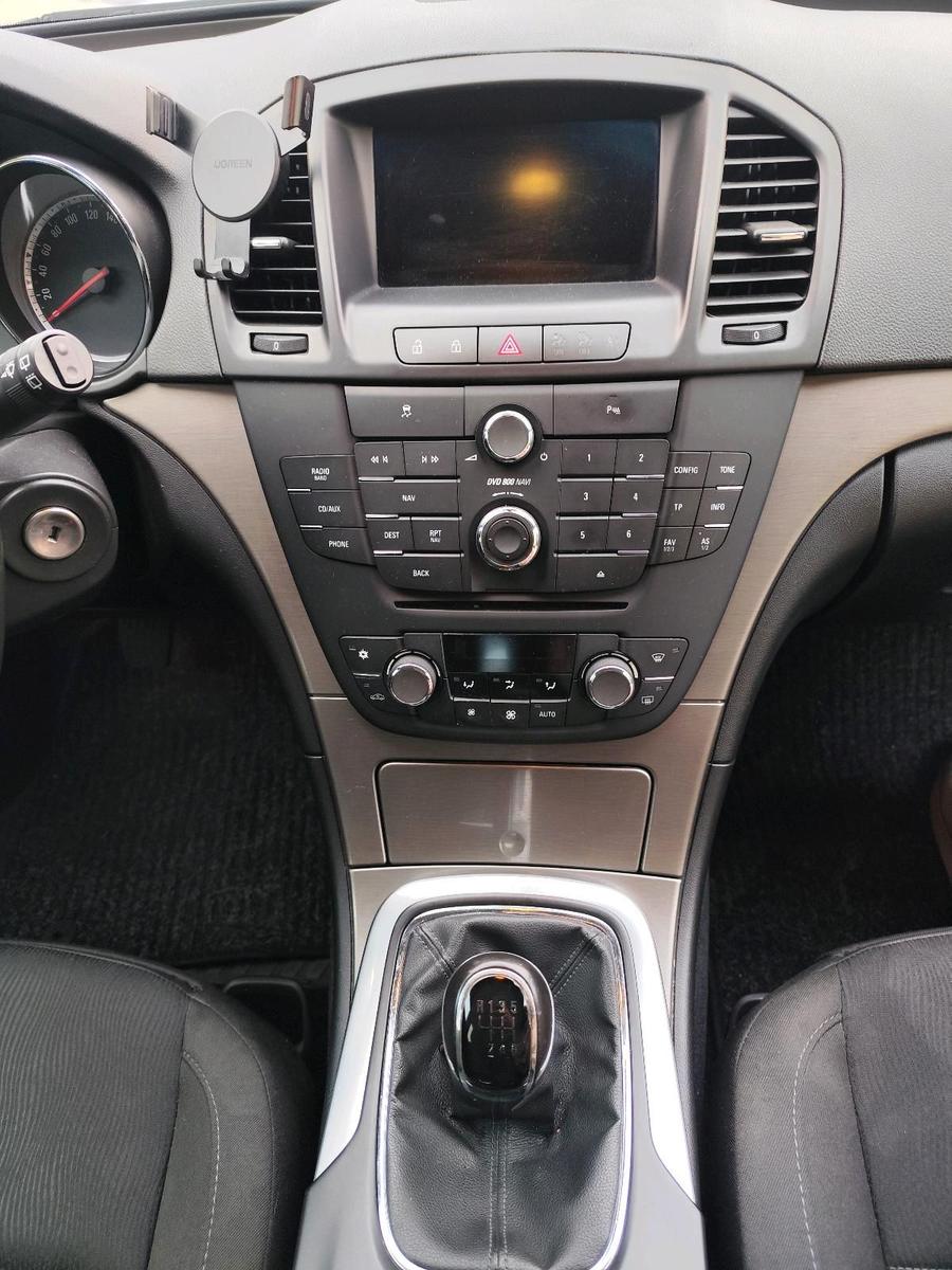 Opel Insignia 2009 — photo 7