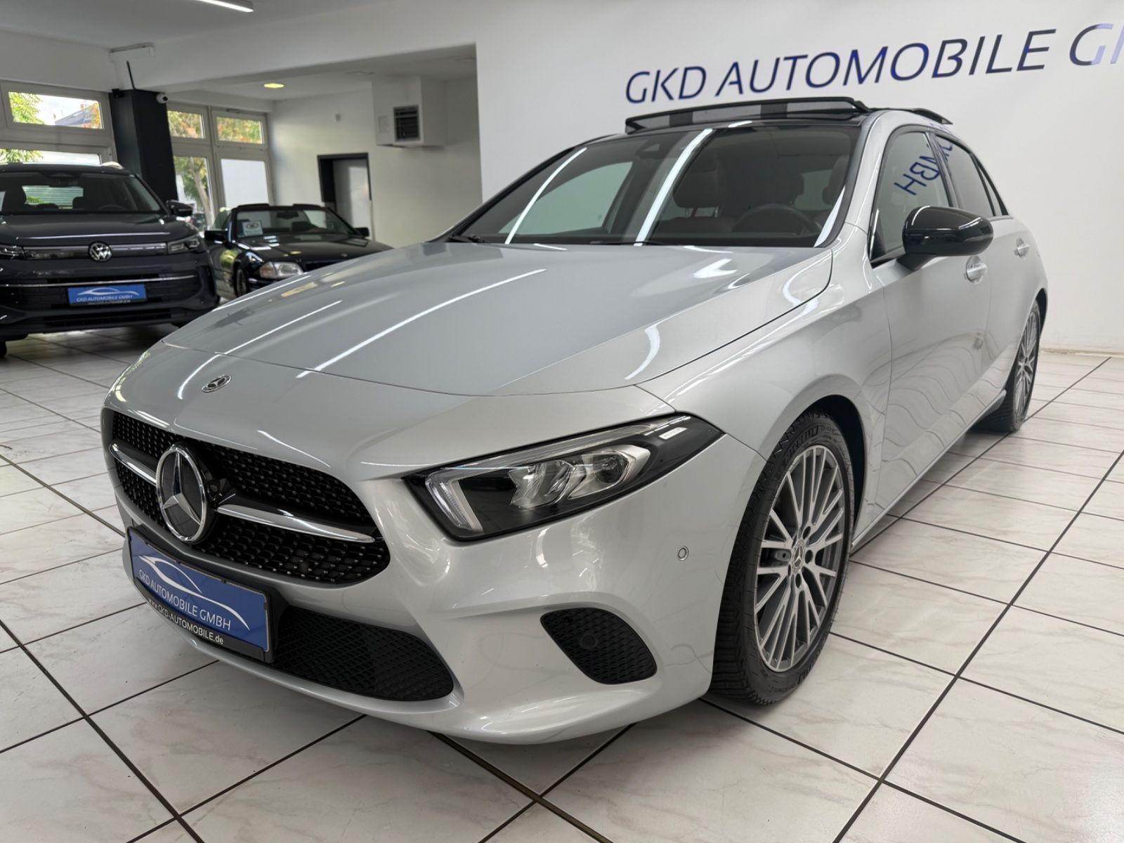 Mercedes-Benz A200 d Progressive Night Pano Leder Navi Kamera foto 5