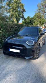 MINI Aceman SE John Cooper Works Trim Paket M - Mini Aceman mit Panoramadach