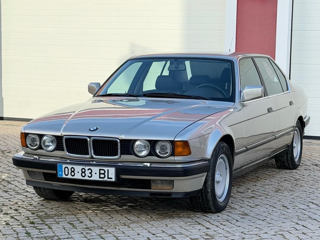 BMW 750
