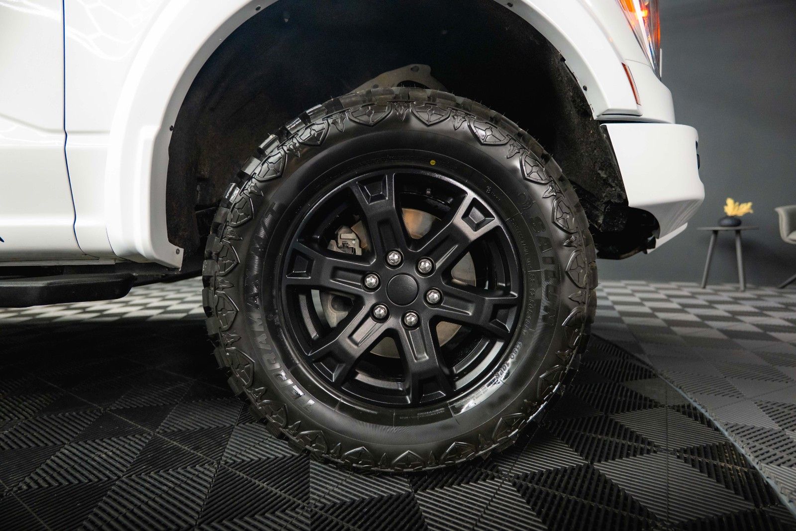 Fahrzeugabbildung Ford F150 5.0 V8 4x4 LARIAT RAPTOR SupCrew *360*B&O*