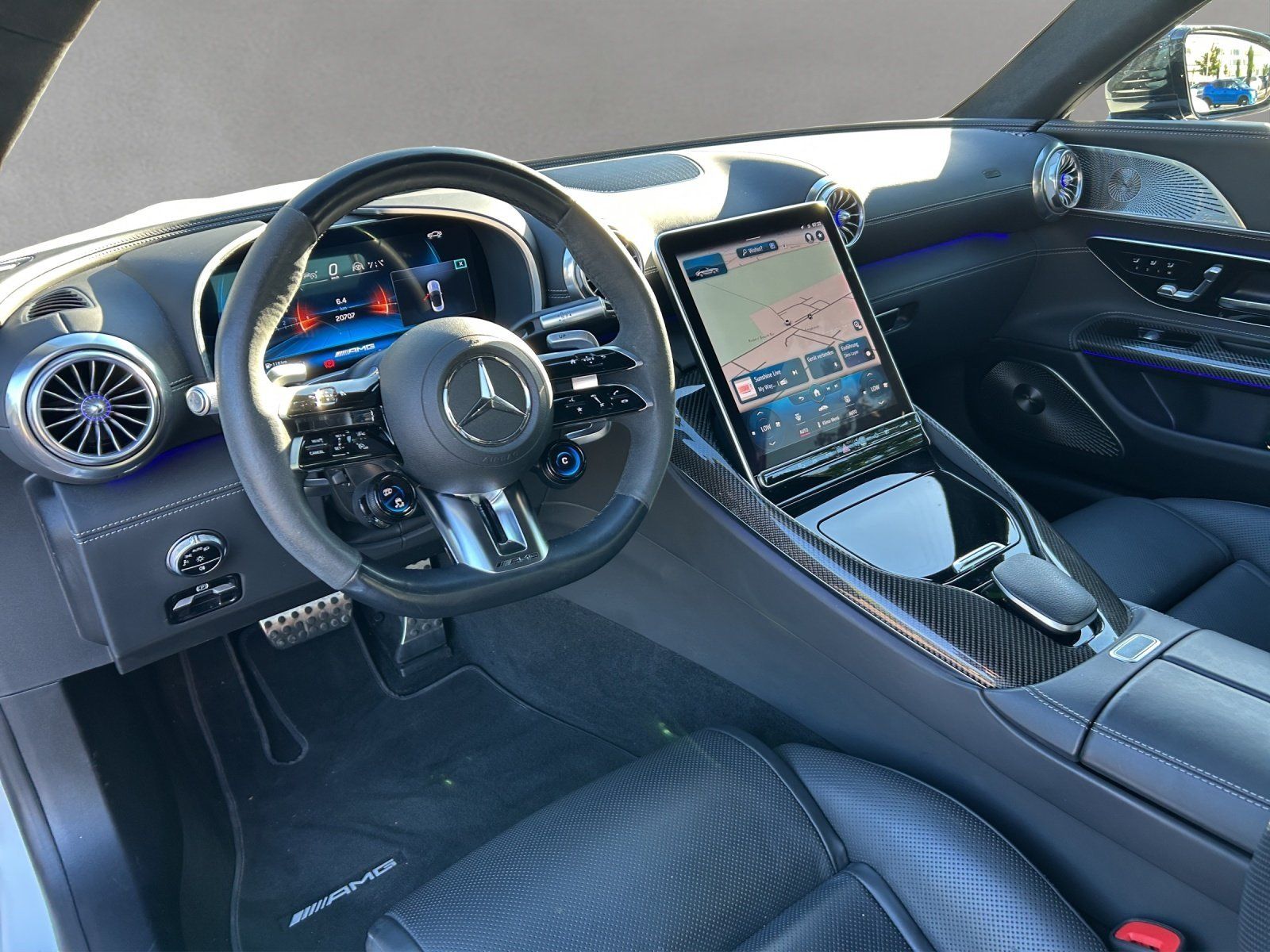 Fahrzeugabbildung Mercedes-Benz SL63 Prem+ DYNAMIC+ Lift KERAMIK BurmeHigh MAGNO