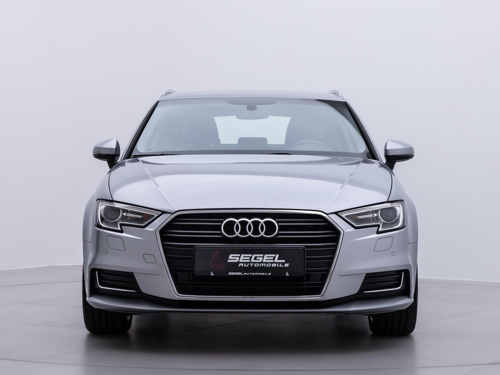 Audi A3 Sportback 2.0TDI DESIGN/NAVI/XENON/PDC/TEMP