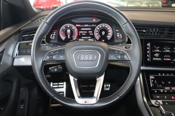 Fahrzeugabbildung Audi Q8 50 TDI quattro S-line/Plus-Navi-Virtual-Pano-
