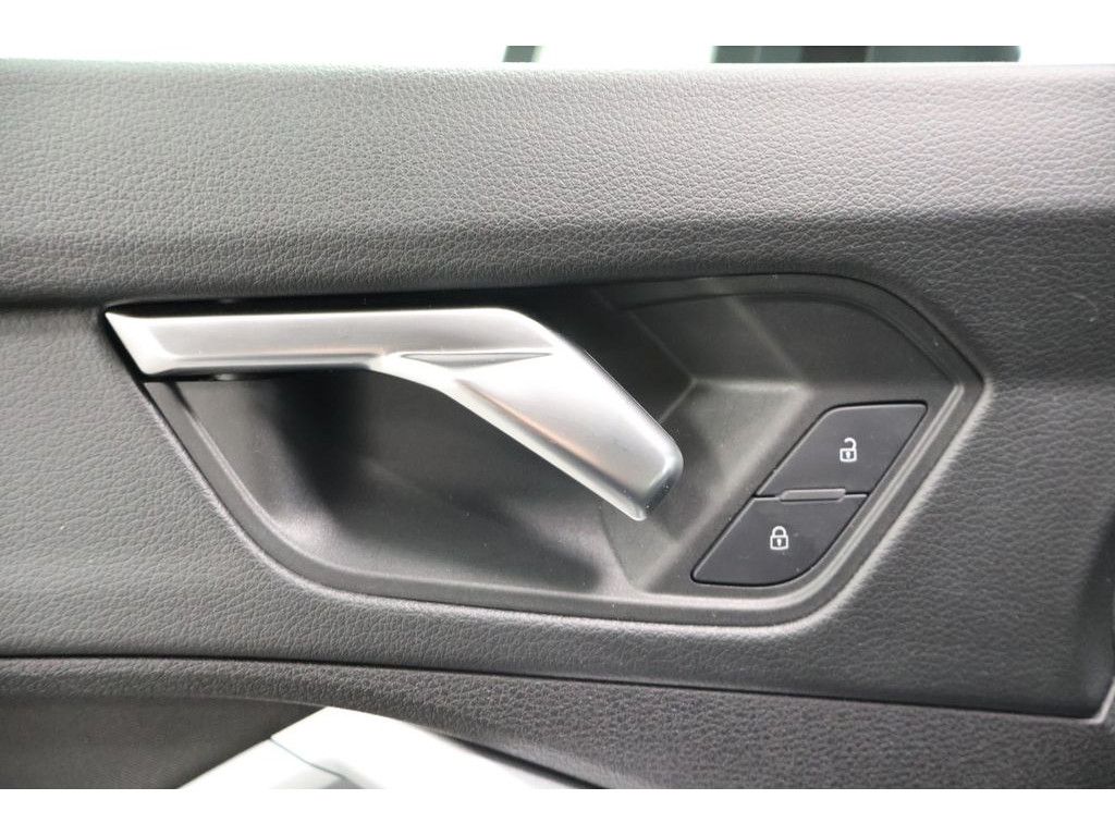 Audi Q3 Sportback 35 TDI S line S tronic,Navi,LED,RFK foto 22