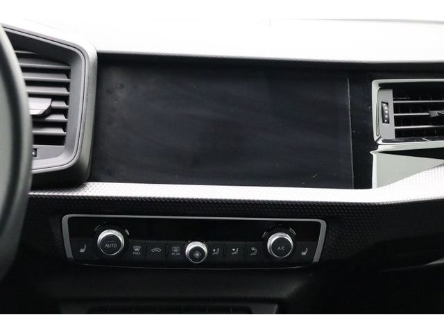 Fahrzeugabbildung Audi A1 Sportback 30 TFSI advanced Kamera SHZ