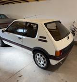 Peugeot  205 GTI 1.9 - 94 kW  - Peugeot 205: GTI