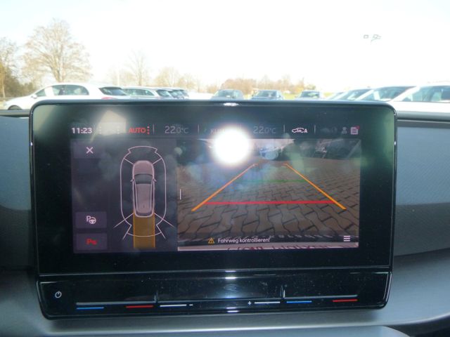 Fahrzeugabbildung Seat Leon Sportstourer 2.0 TDI >FR/Voll-LED/KAM/NAVI<