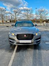 Jaguar F-Pace 20d AWD Aut. Prestige (VOLL ... - Jaguar F-Pace in Frankfurt (Main)
