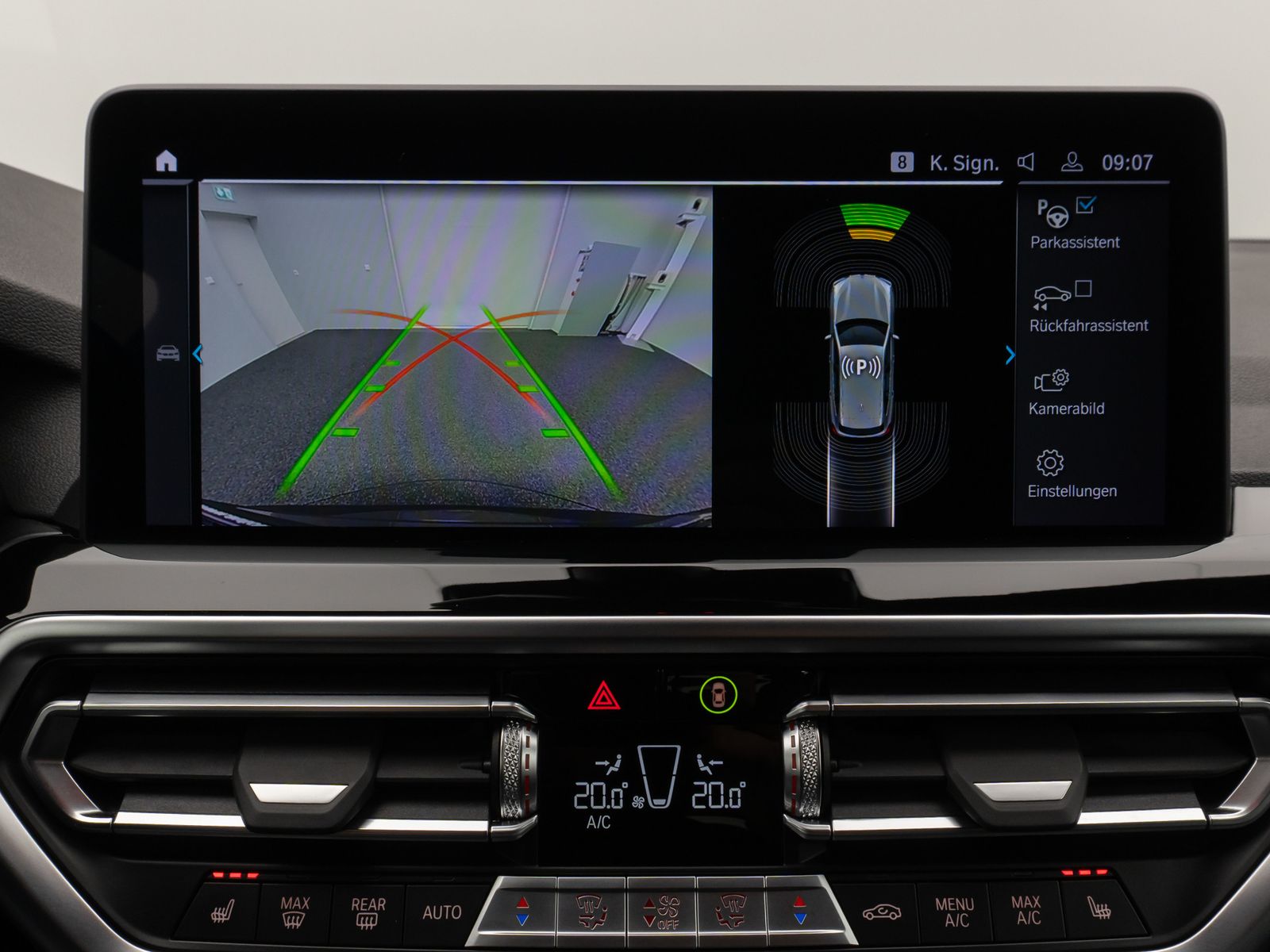 Fahrzeugabbildung BMW X3 xD30e Laser HUD DAB HiFi AHK Komfort 19Zoll