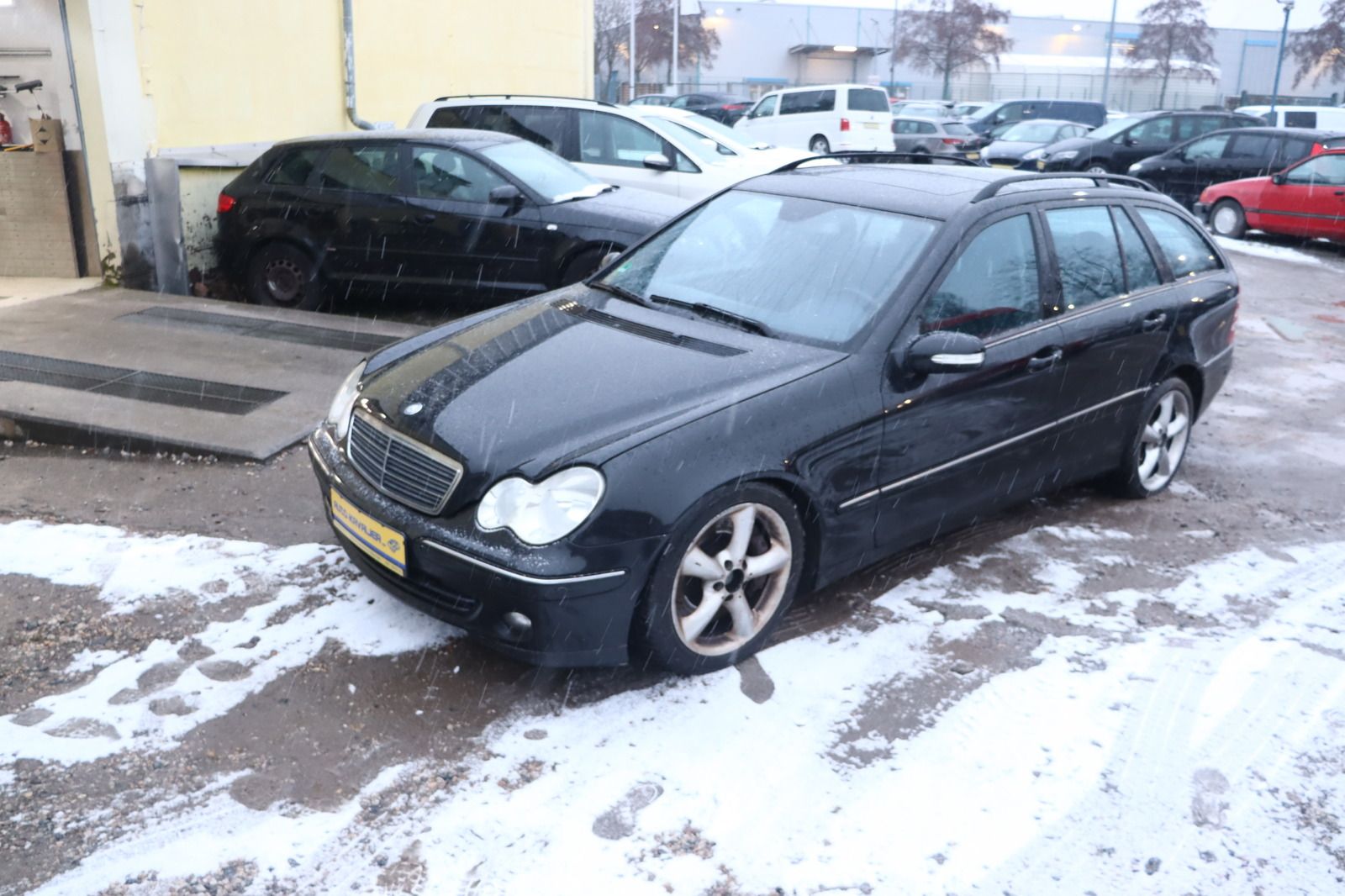 Fahrzeugabbildung Mercedes-Benz C 320 CDI * Leder * Navi * PDC
