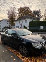 Volkswagen VW Eos 2.0 TSI DSG Individual Cabrio - Volkswagen Eos mit Benzin-Antrieb: Individual