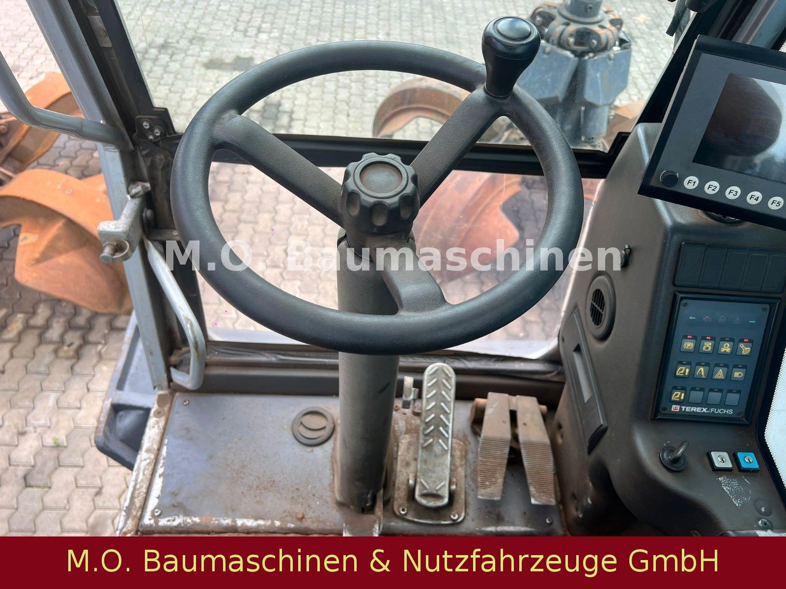 Fahrzeugabbildung Fuchs MHL 350  / AC  /Polypgreifer / ZSA /AC / Hochf.K