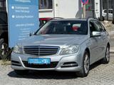 Mercedes-Benz C 200 C -Klasse C 200 T CDI BlueEfficiency - Mercedes-Benz C 200 aus 2011 mit Diesel-Antrieb: Kombi