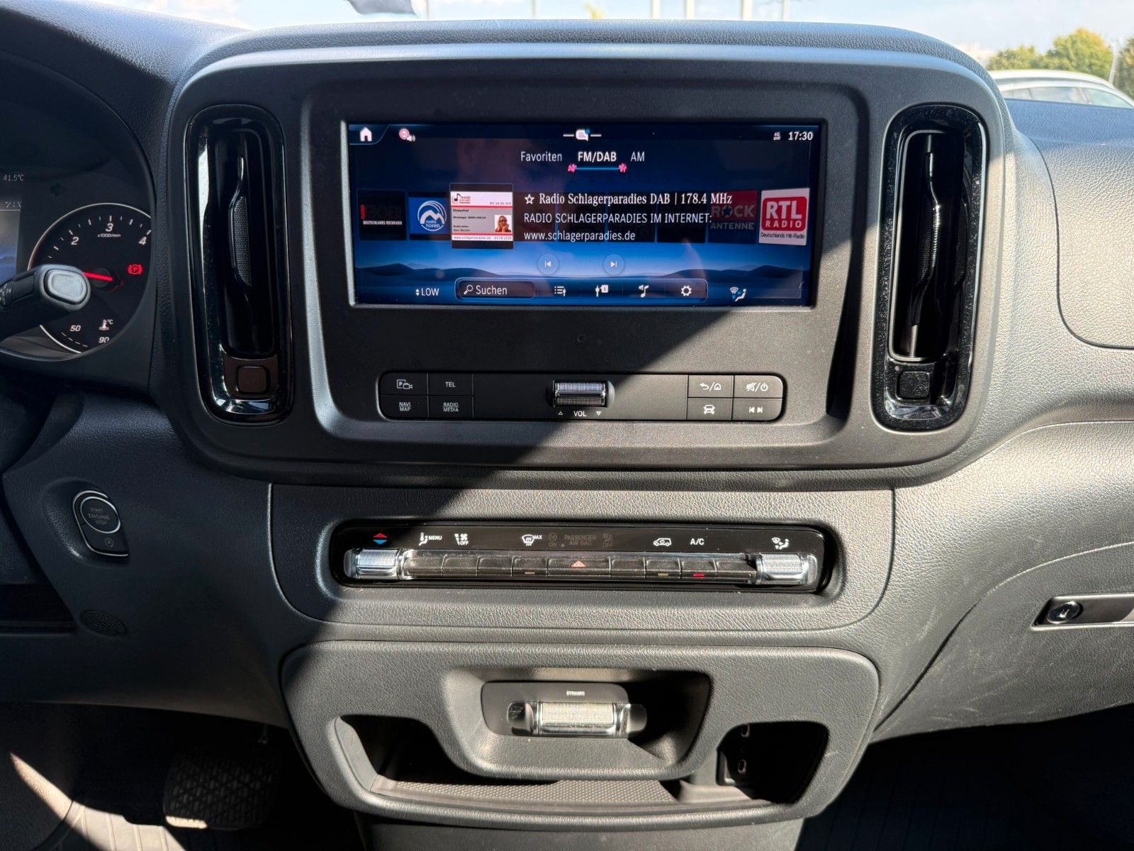 Fahrzeugabbildung Mercedes-Benz Vito 116 CDI 9G Extral Klima Kamera SHZ
