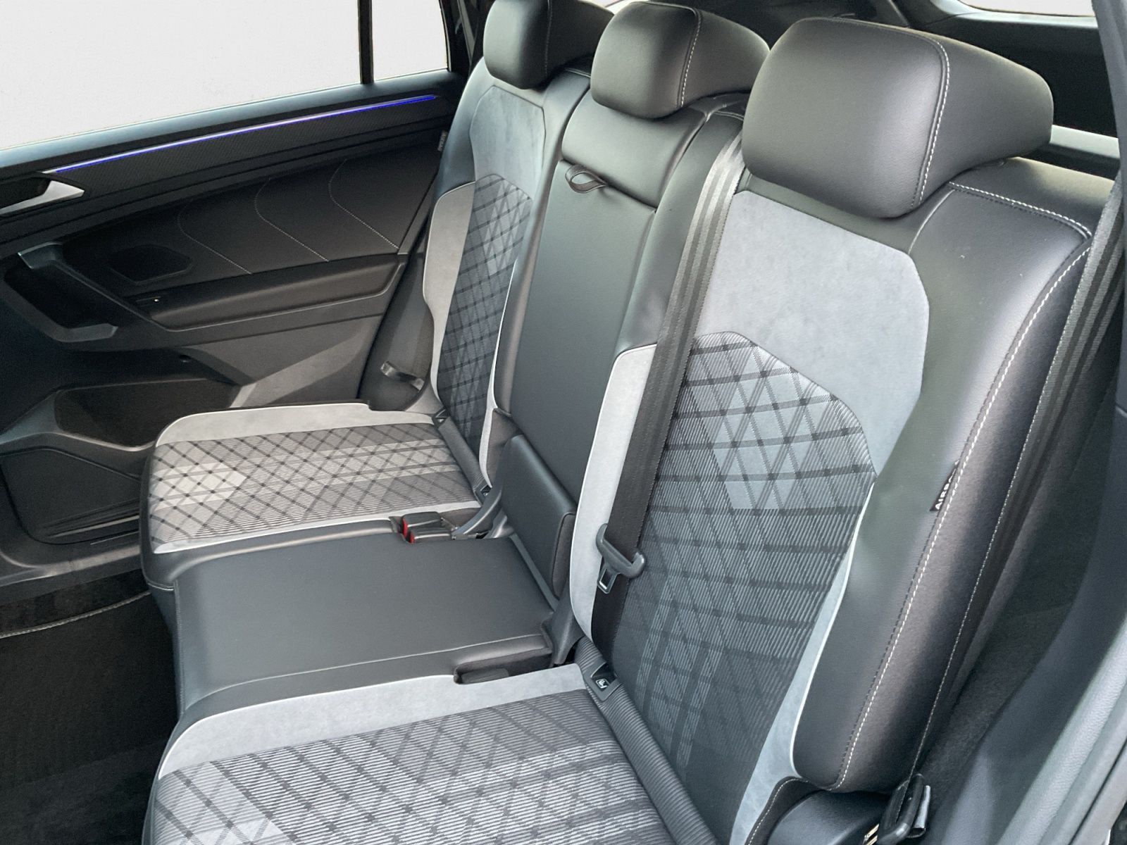 Volkswagen Tiguan Allspace - Bild 13
