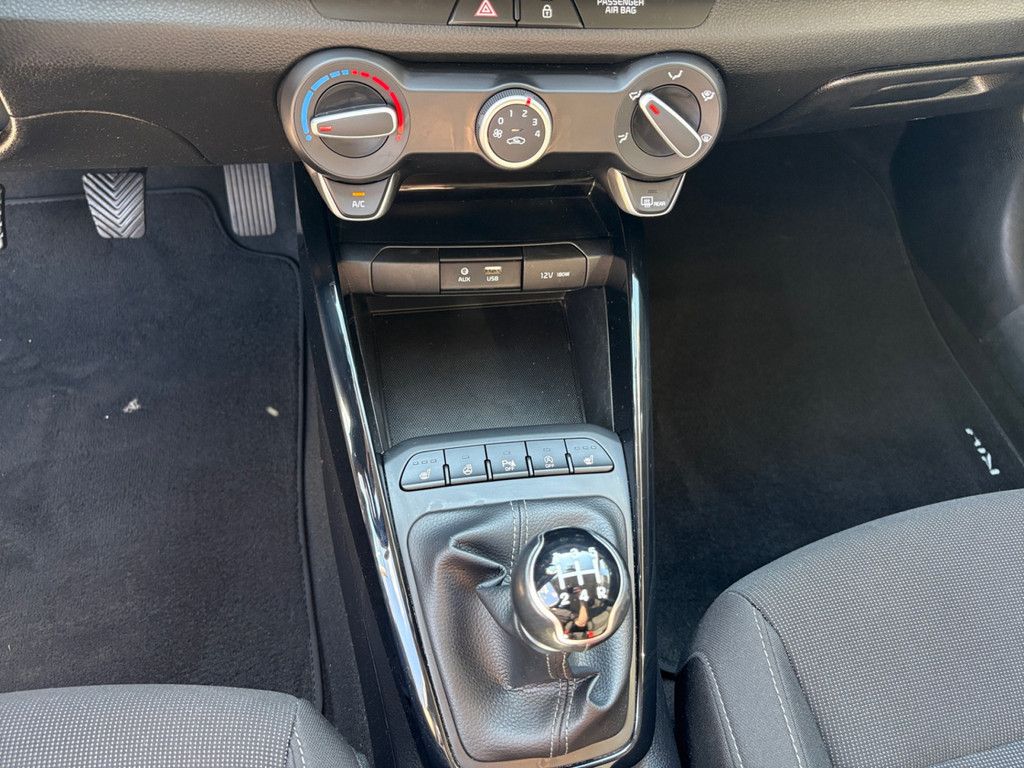 Fahrzeugabbildung Kia Rio 1.2 Edition 7