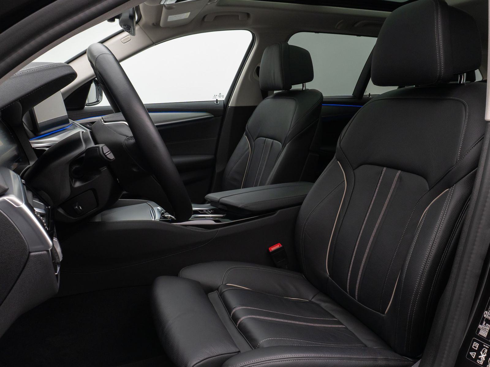 Fahrzeugabbildung BMW 540i xD LuxuryLine Panorama Laser Kamera SoftCL
