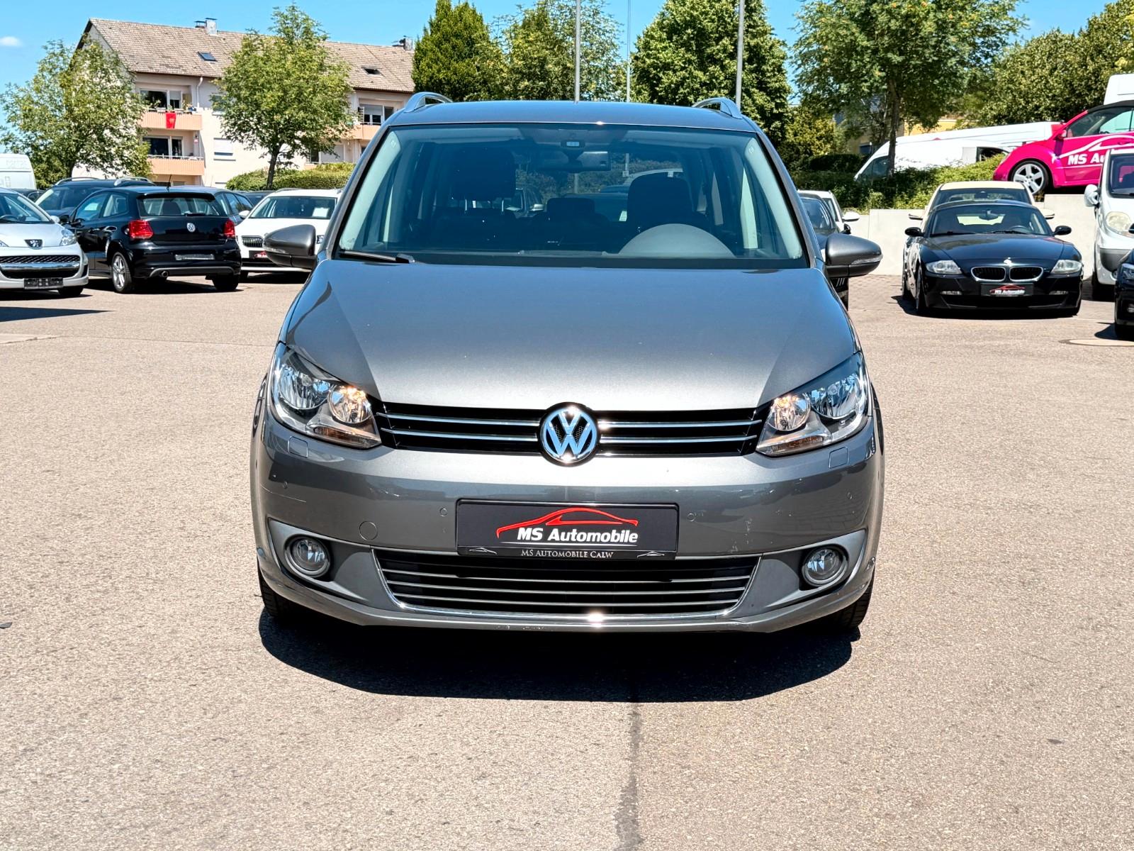 Volkswagen Touran 2.0 TDI DSG Cup