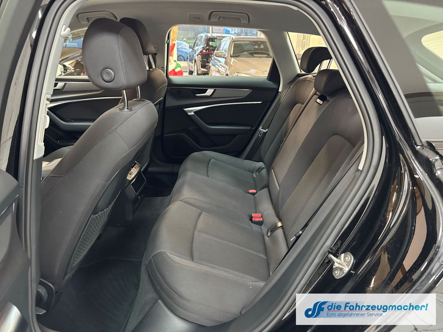 Fahrzeugabbildung Audi A6 Avant 35 TDI Navi LED ACC El. Heckklappe Mehr