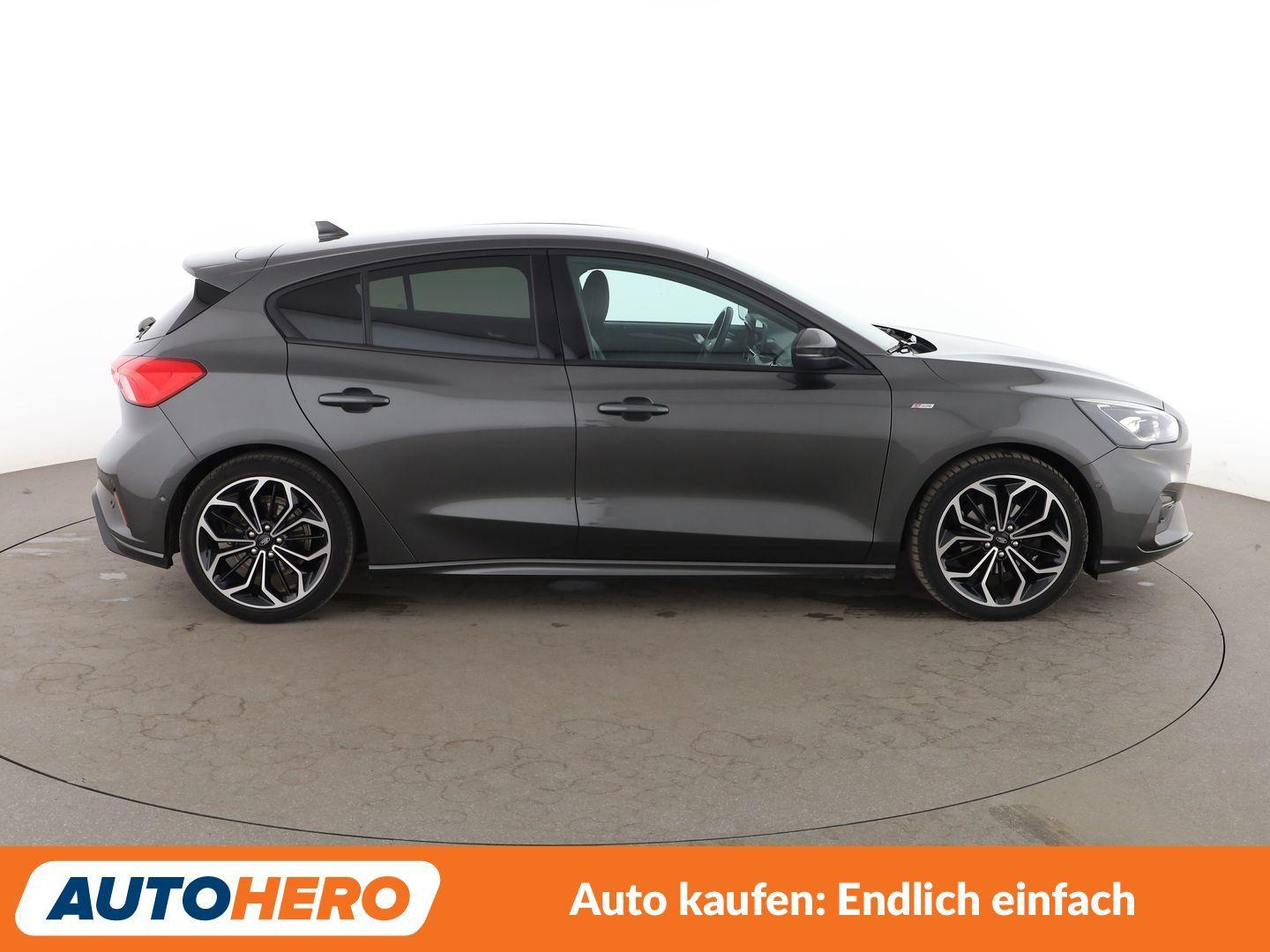 Ford Focus 1.5 EcoBoost ST-Line Aut.*NAVI*LED*ACC*