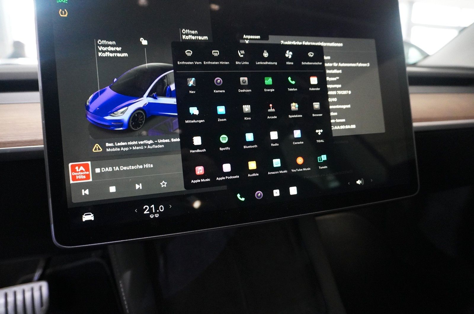 Fahrzeugabbildung Tesla Model 3 PERFORMANCE DUAL-MOTOR NAVI/LED/KAMERA